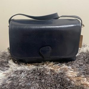 Navy leather shoulder bag